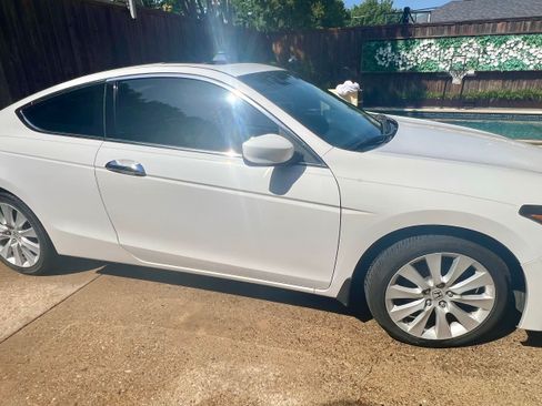 Used 2009 Honda Accord EX-L image 2
