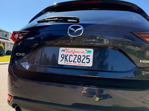 Used 2020 MAZDA CX-5 Touring image 5