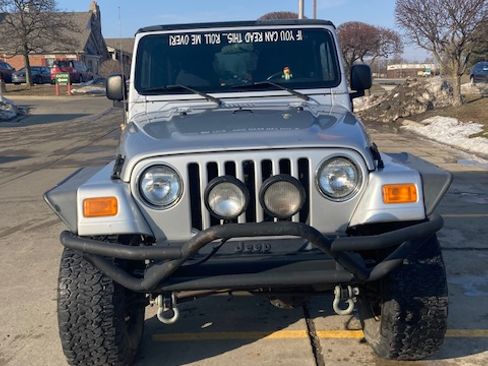 Used 2004 Jeep Wrangler 4WD image 5