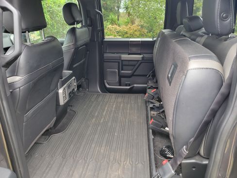 Used 2018 Ford F150 Raptor w/ Equipment Group 802A Luxury image 26