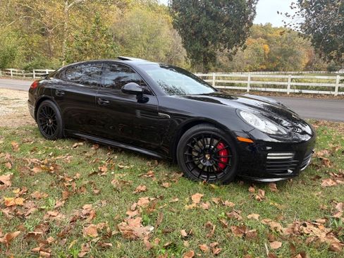 Used 2014 Porsche Panamera Turbo image 12