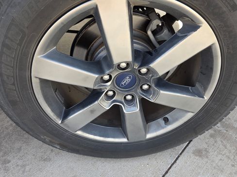 Used 2016 Ford F150 Lariat w/ Equipment Group 502A Luxury image 20