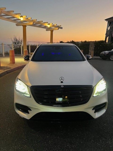 Used 2019 Mercedes-Benz S 560 Sedan image 5