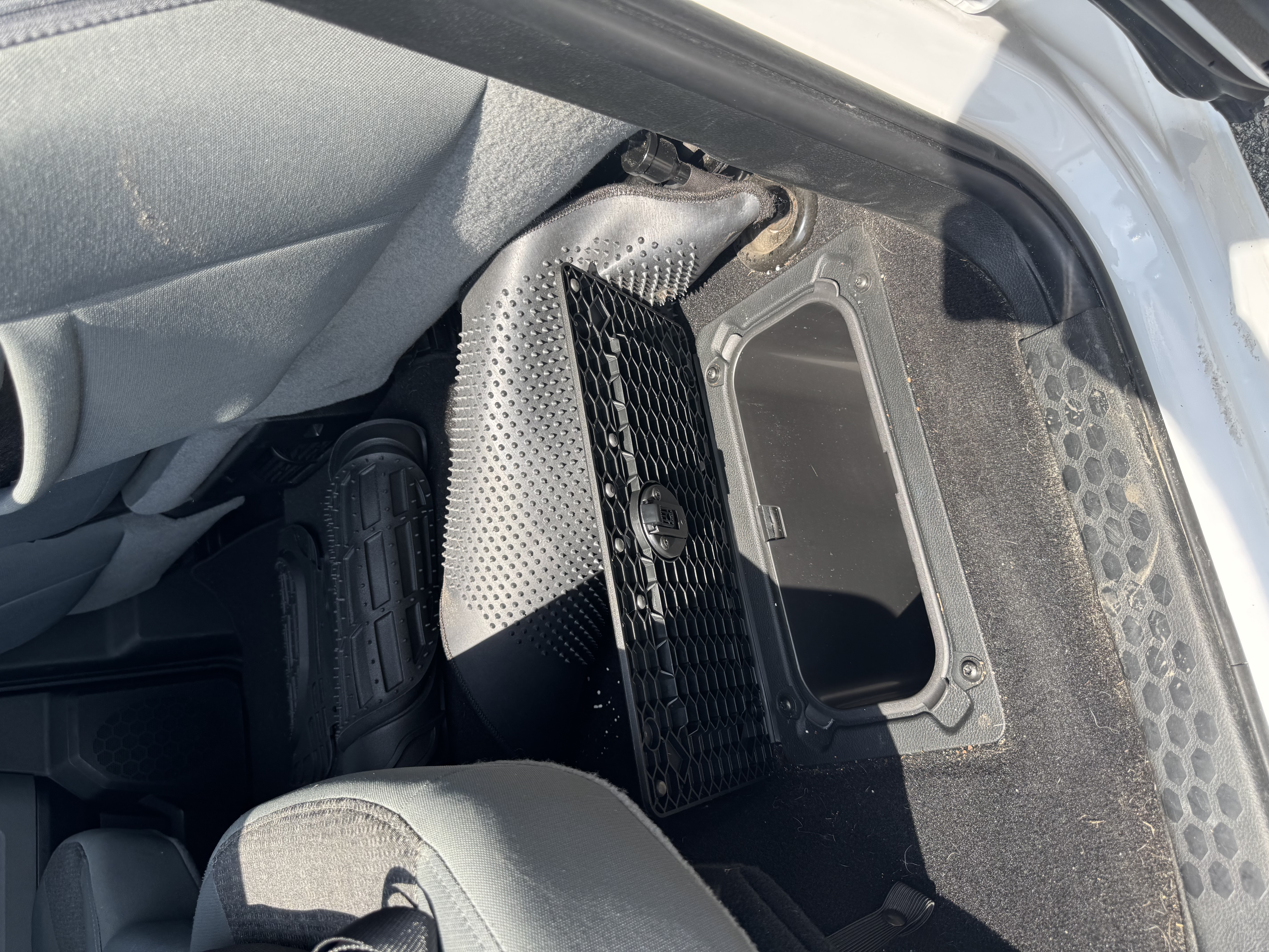 Used 2018 RAM 1500 Classic SLT AWD/4WD image 20