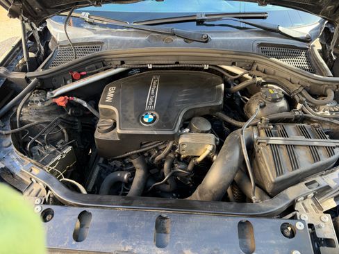 Used 2016 BMW X3 xDrive28i AWD/4WD image 13