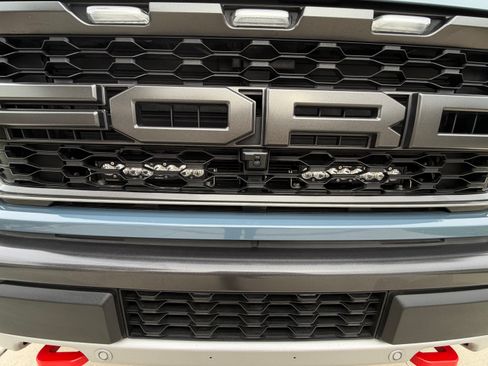 Used 2023 Ford F150 Raptor image 12