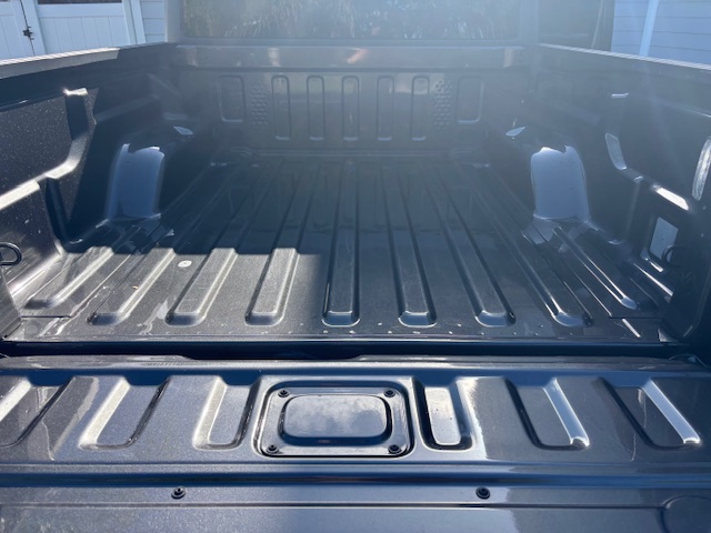 Used 2023 Jeep Gladiator Sport AWD/4WD image 9