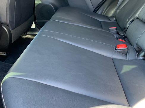 Used 2013 Toyota RAV4 Limited AWD/4WD image 15