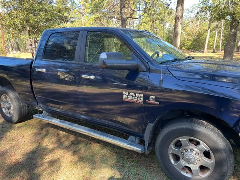 Used 2017 RAM 2500 Big Horn image 11