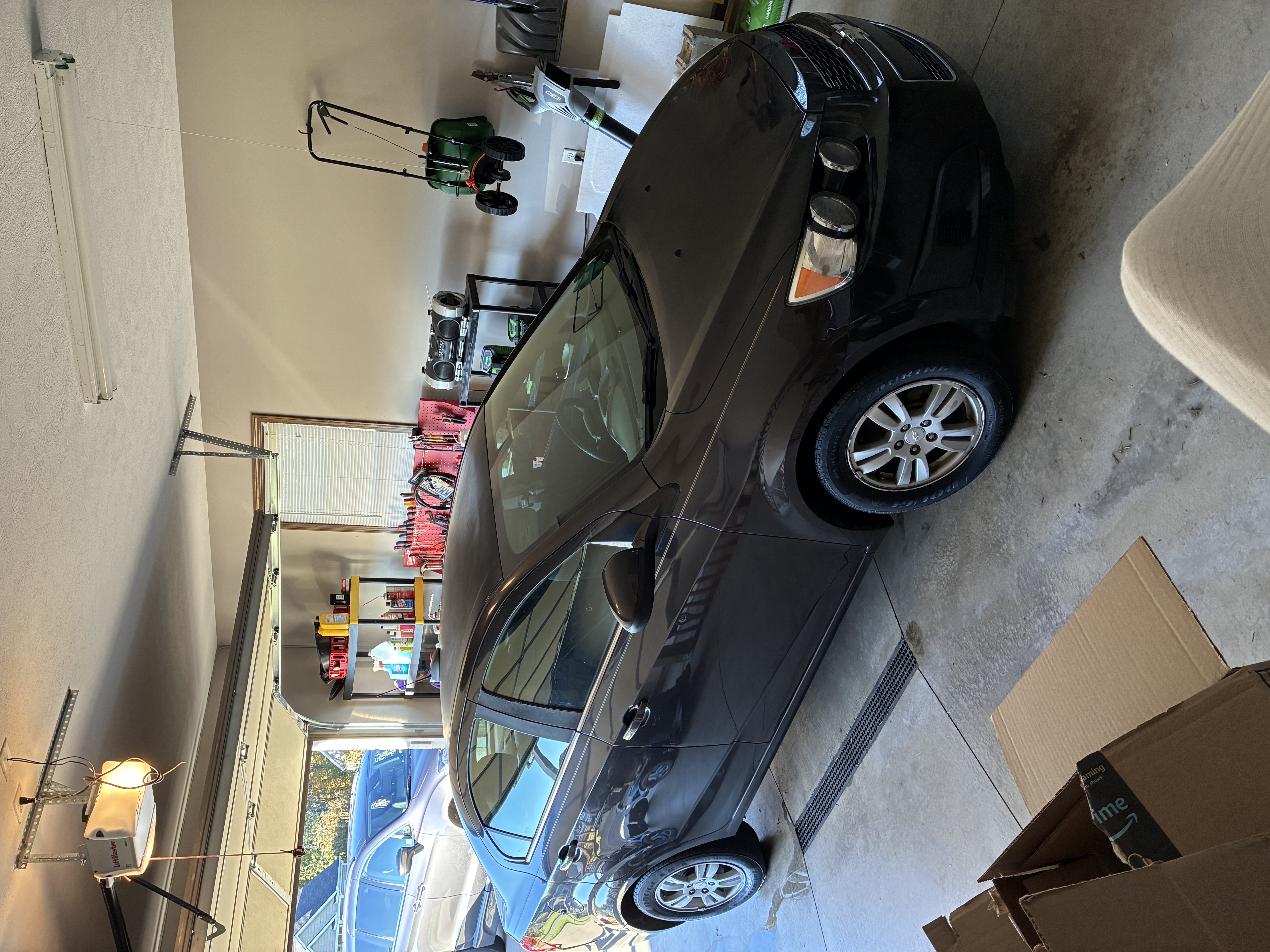 Used 2015 Chevrolet Sonic LT FWD image 1