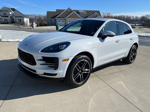 Used 2021 Porsche Macan S image 1