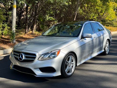 Used 2014 Mercedes-Benz E 350 Sedan image 1