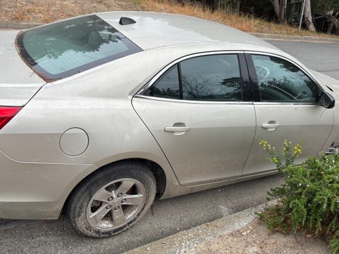 Used 2013 Chevrolet Malibu LS FWD image 4