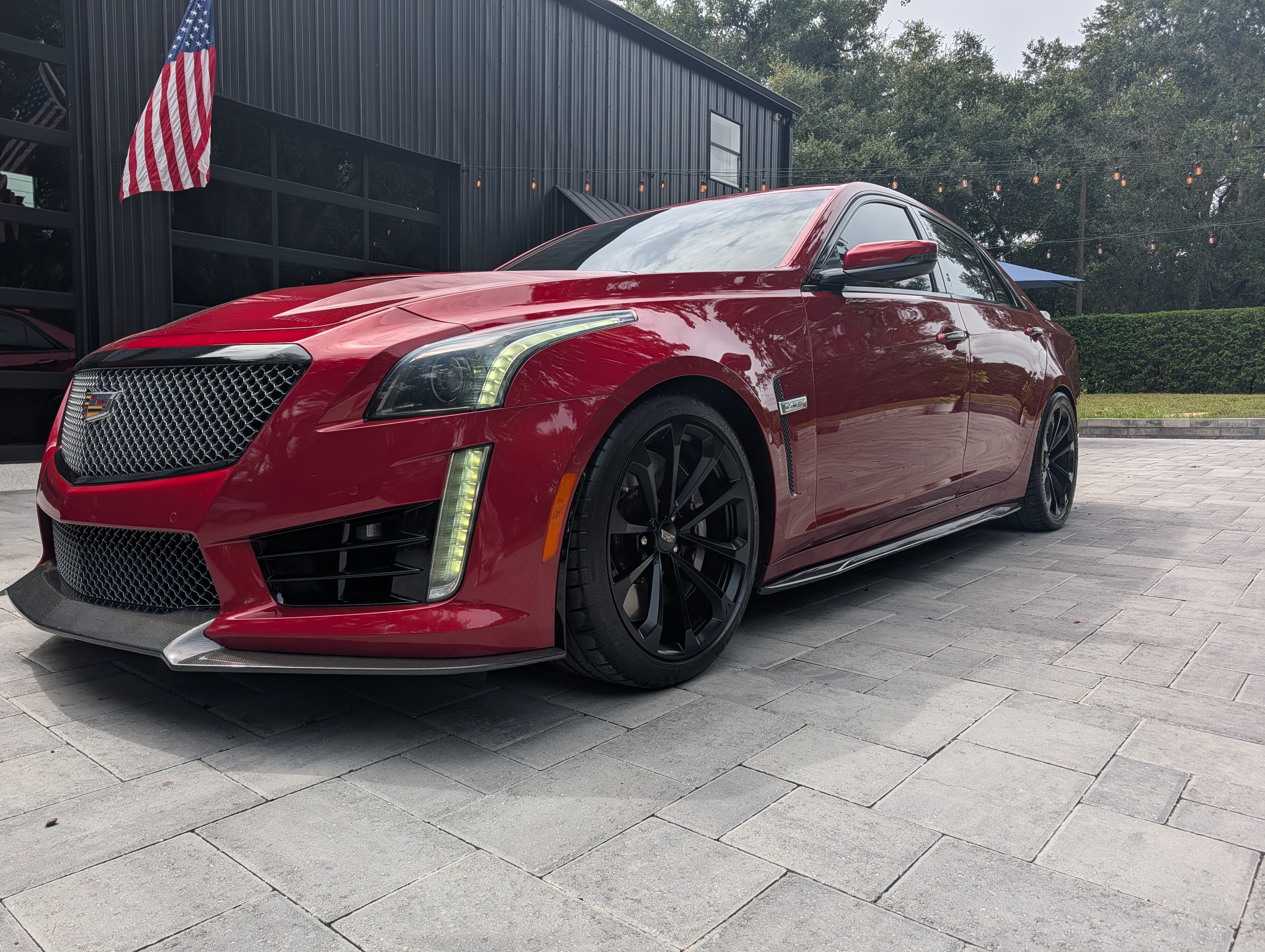 Used 2017 Cadillac CTS V w/ Luxury Package RWD image 1