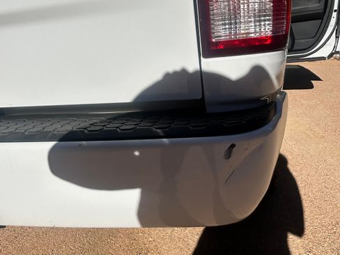 Used 2017 RAM 1500 Express image 15