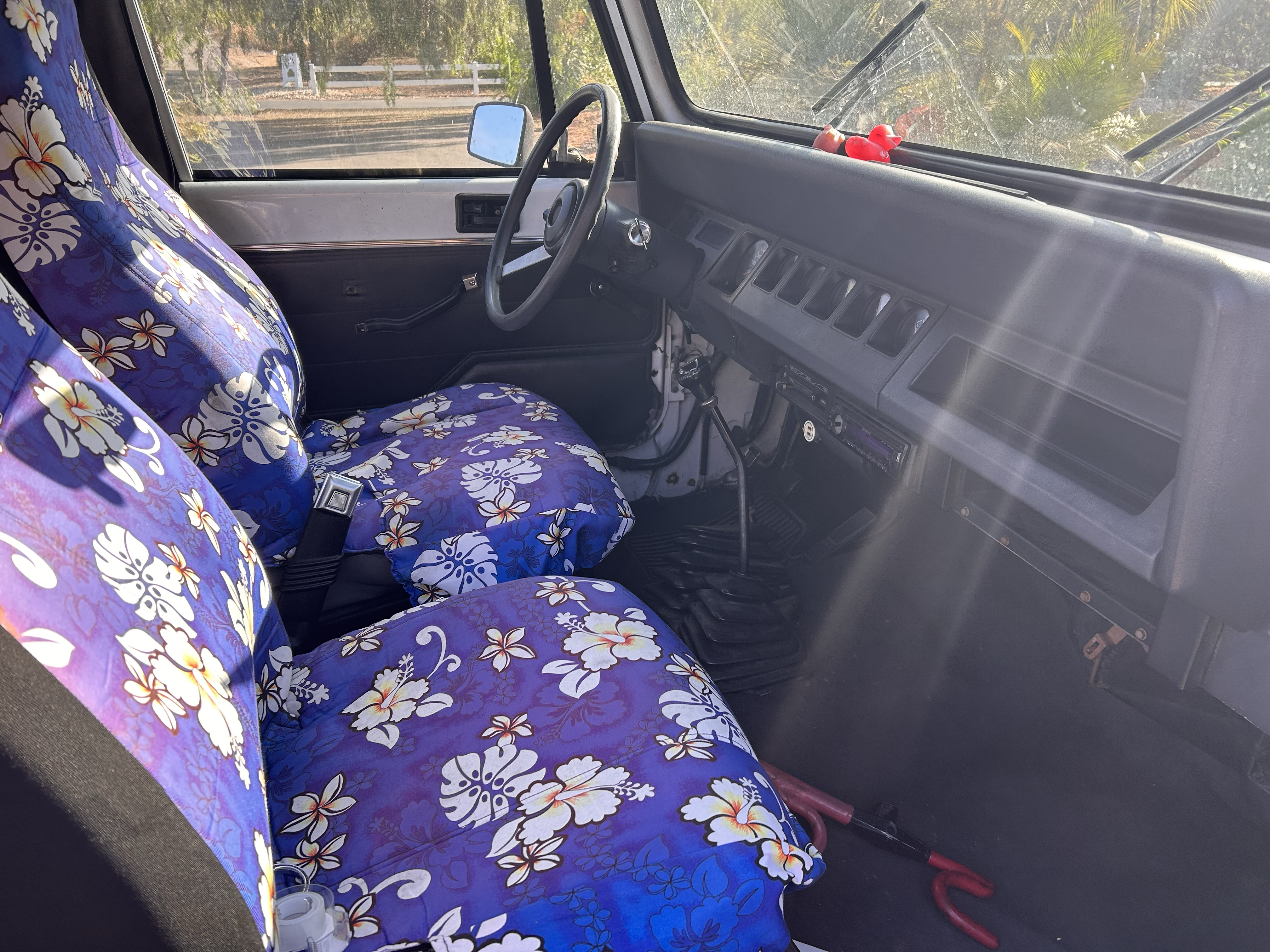 Used 1993 Jeep Wrangler S AWD/4WD image 9