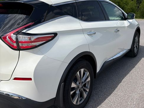 Used 2018 Nissan Murano SV FWD image 10