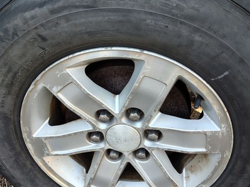 Used 2010 GMC Sierra 1500 SLE w/ Power Pack Plus image 11