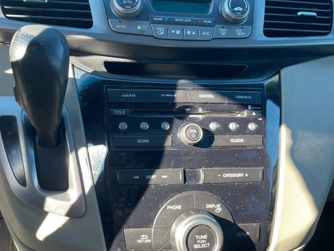 Used 2013 Honda Odyssey EX-L image 11