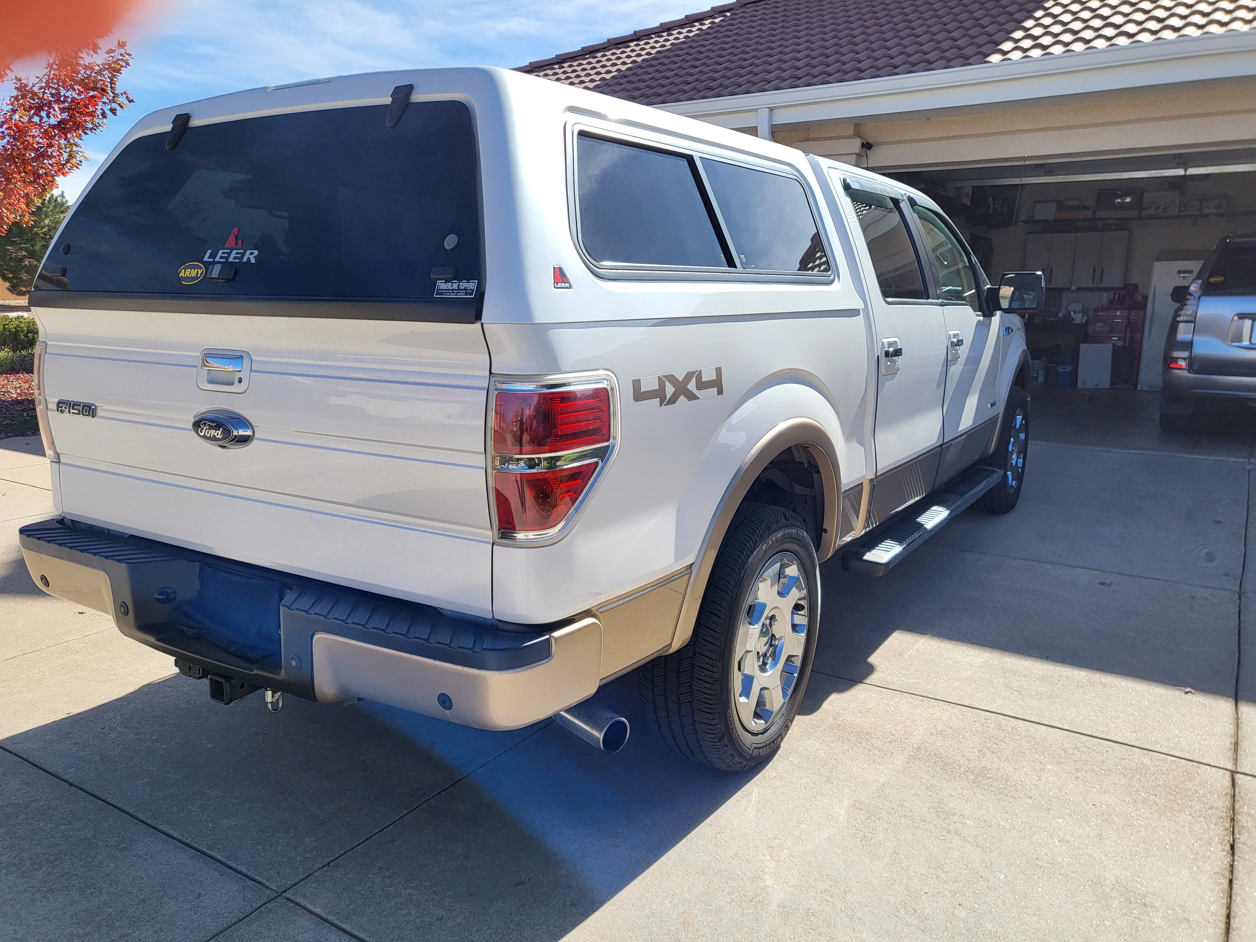 Used 2011 Ford F150 Lariat w/ Lariat Chrome Pkg AWD/4WD image 10