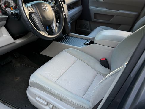 Used 2012 Honda Pilot EX image 10
