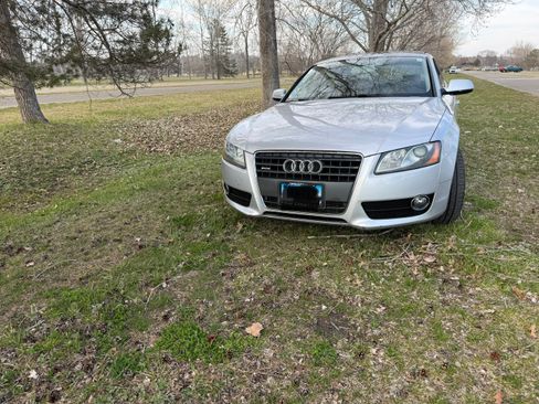 Used 2011 Audi A5 2.0T Premium w/ Bluetooth/Homelink Pkg AWD/4WD image 2