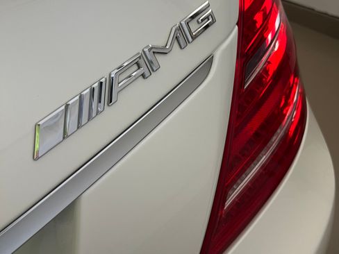 Used 2011 Mercedes-Benz S 63 AMG image 14
