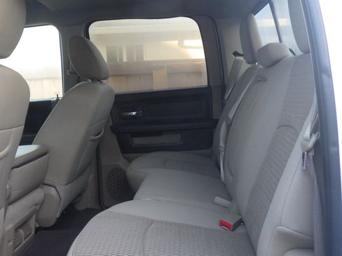 Used 2011 RAM 2500 Big Horn image 14