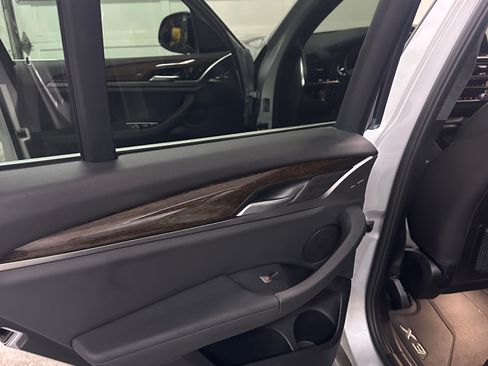 Used 2021 BMW X3 xDrive30i w/ Convenience Package image 25