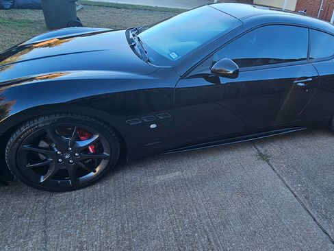 Used 2013 Maserati GranTurismo MC image 10