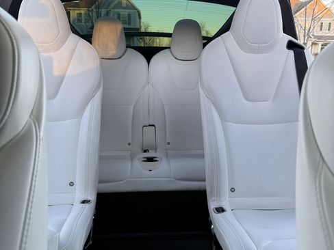 Used 2017 Tesla Model X 75D image 30