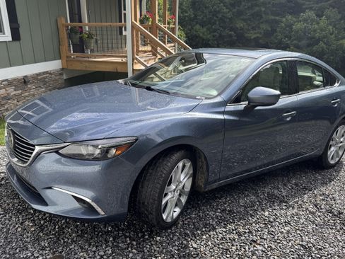 Used 2017 MAZDA MAZDA6 Grand Touring FWD image 2