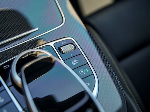 Used 2018 Mercedes-Benz E 63 AMG S image 22