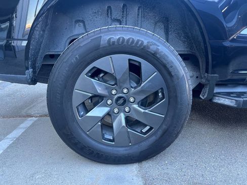 Used 2023 Ford F150 Lightning Lariat w/ Equipment Group 511A High image 18