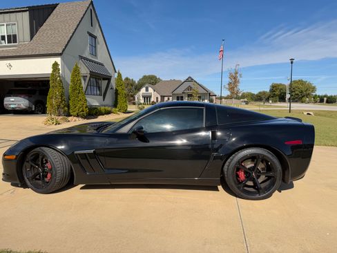 Used 2010 Chevrolet Corvette Grand Sport w/ Preferred Equipment Group image 4