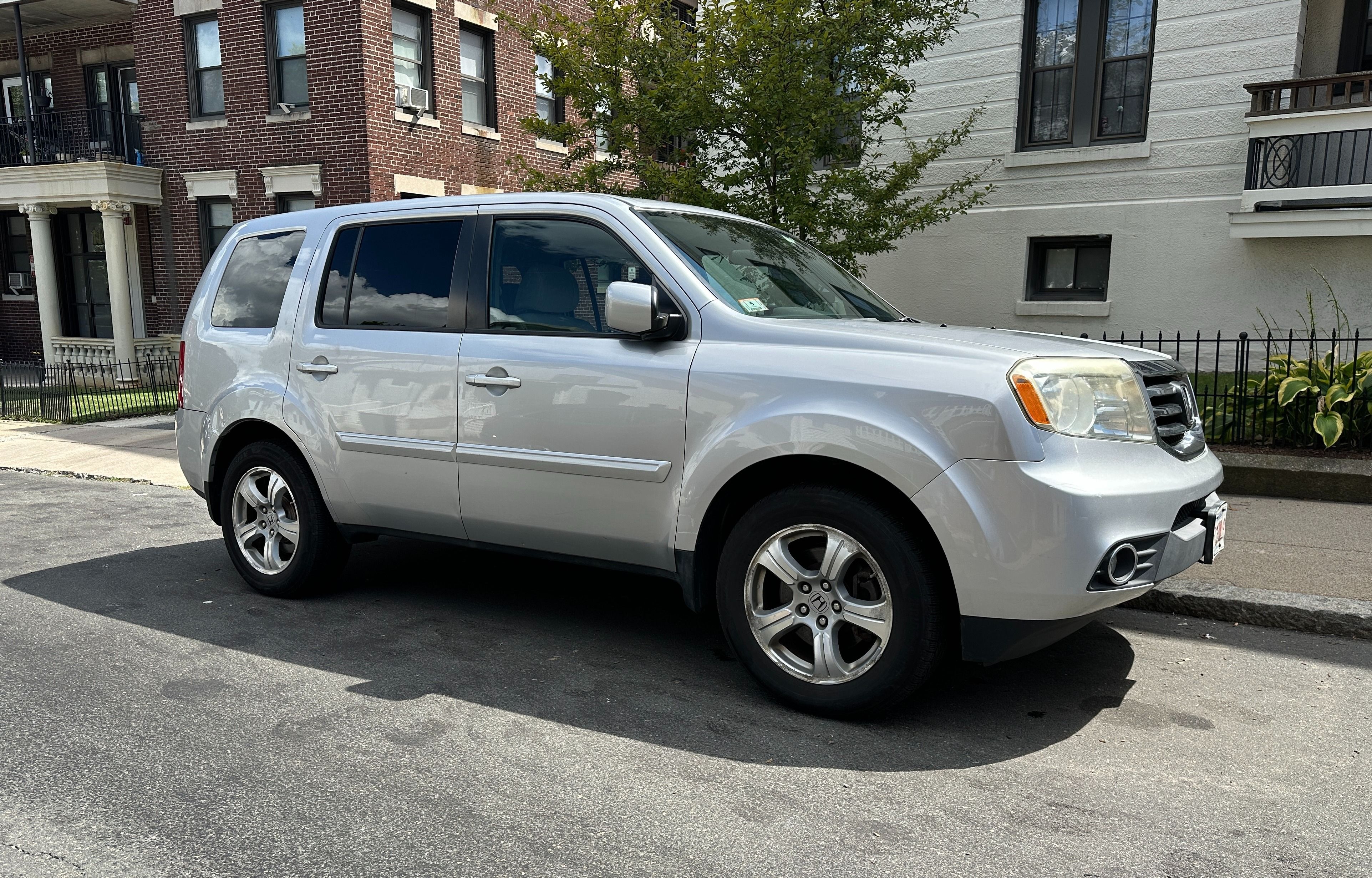 Used 2013 Honda Pilot EX image 1