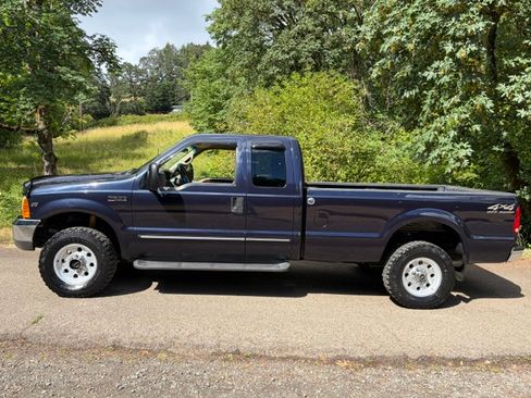 Used 2000 Ford F250 4x4 SuperCab Super Duty image 1
