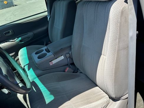 Used 2002 Toyota Tundra SR5 RWD image 21