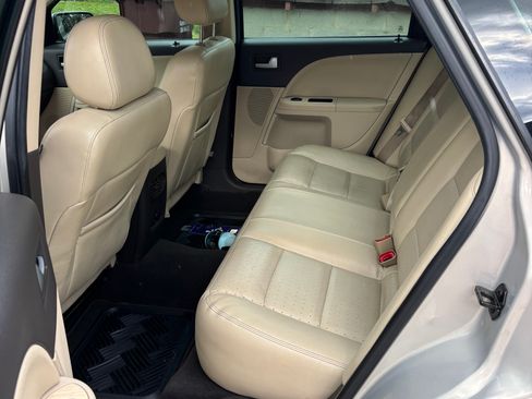 Used 2009 Mercury Sable Sedan FWD image 8