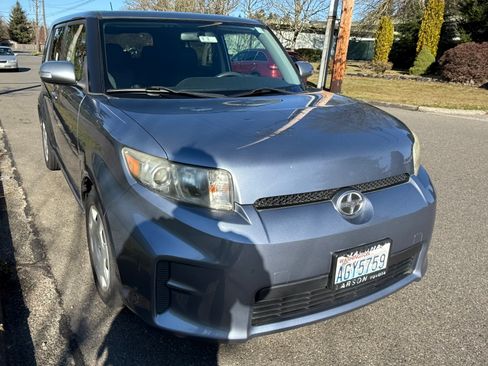 Used 2012 Scion xB image 6