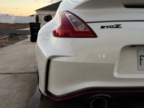 Used 2015 Nissan 370Z NISMO image 23