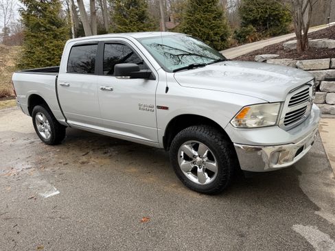 Used 2017 RAM 1500 Big Horn image 6