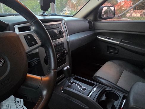 Used 2008 Jeep Grand Cherokee Laredo image 14