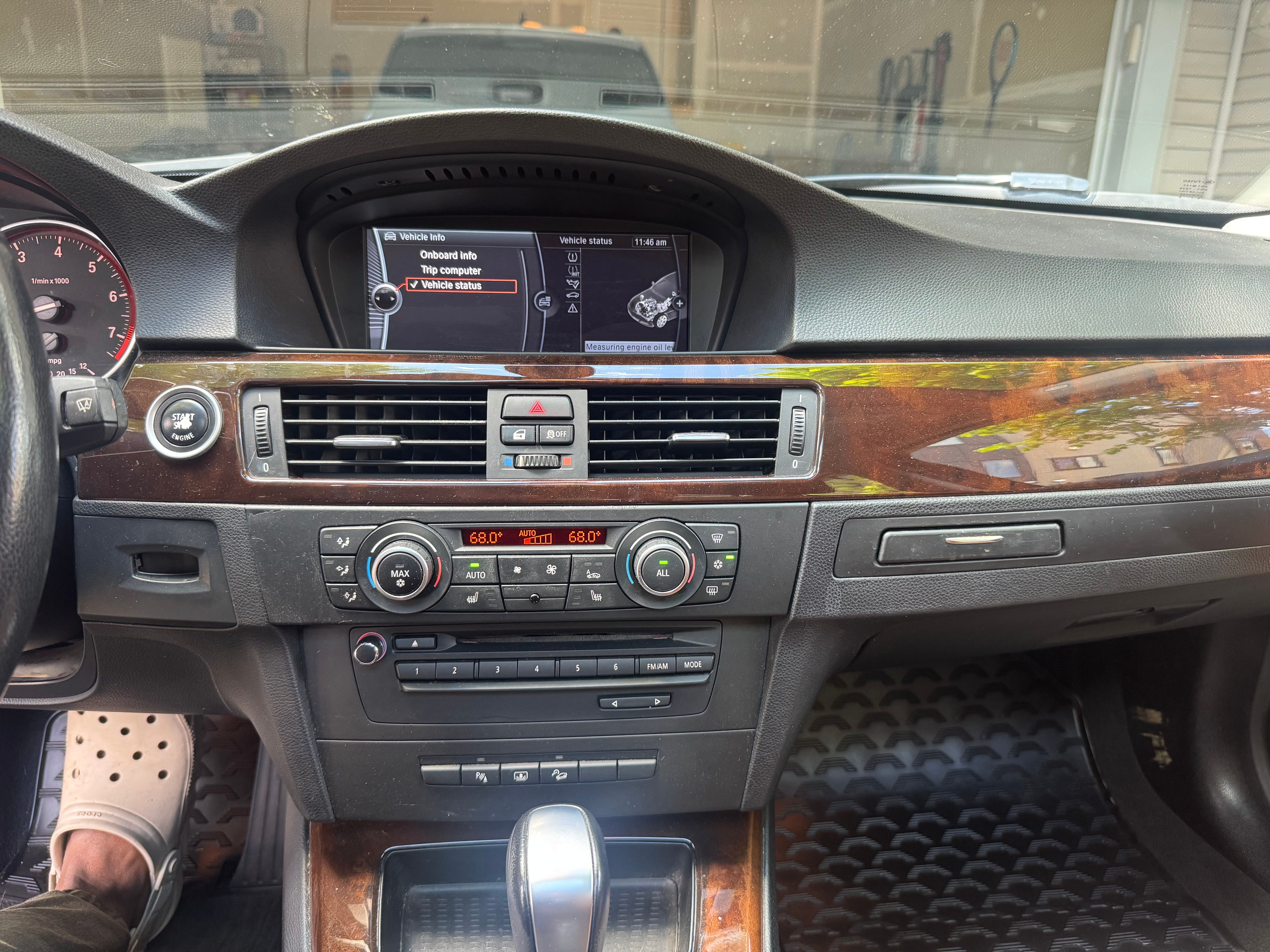 Used 2011 BMW 328i xDrive Sedan AWD/4WD image 19