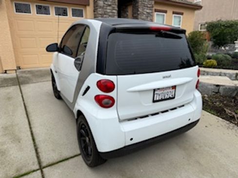 Used 2009 smart fortwo pure image 2