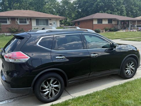 Used 2014 Nissan Rogue SL FWD image 9