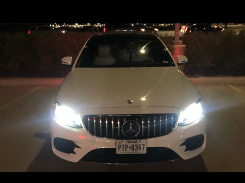 Used 2018 Mercedes-Benz E 300 image 18
