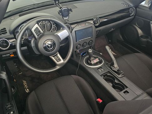 Used 2008 MAZDA MX-5 Miata Sport image 6