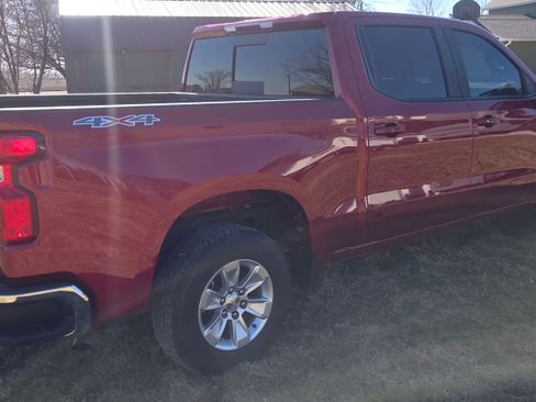 Used 2020 Chevrolet Silverado 1500 LT w/ All-Star Edition image 6