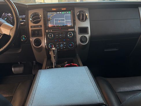 Used 2015 Ford Expedition EL Limited w/ Equipment Group 301A image 14